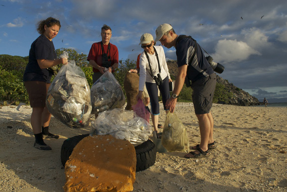 Clean up on Vatu-i-ra - taken by Keith